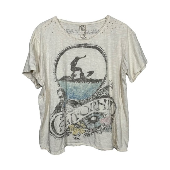 Magnolia Pearl Cream Graphic Tee - Picture 3 of 9